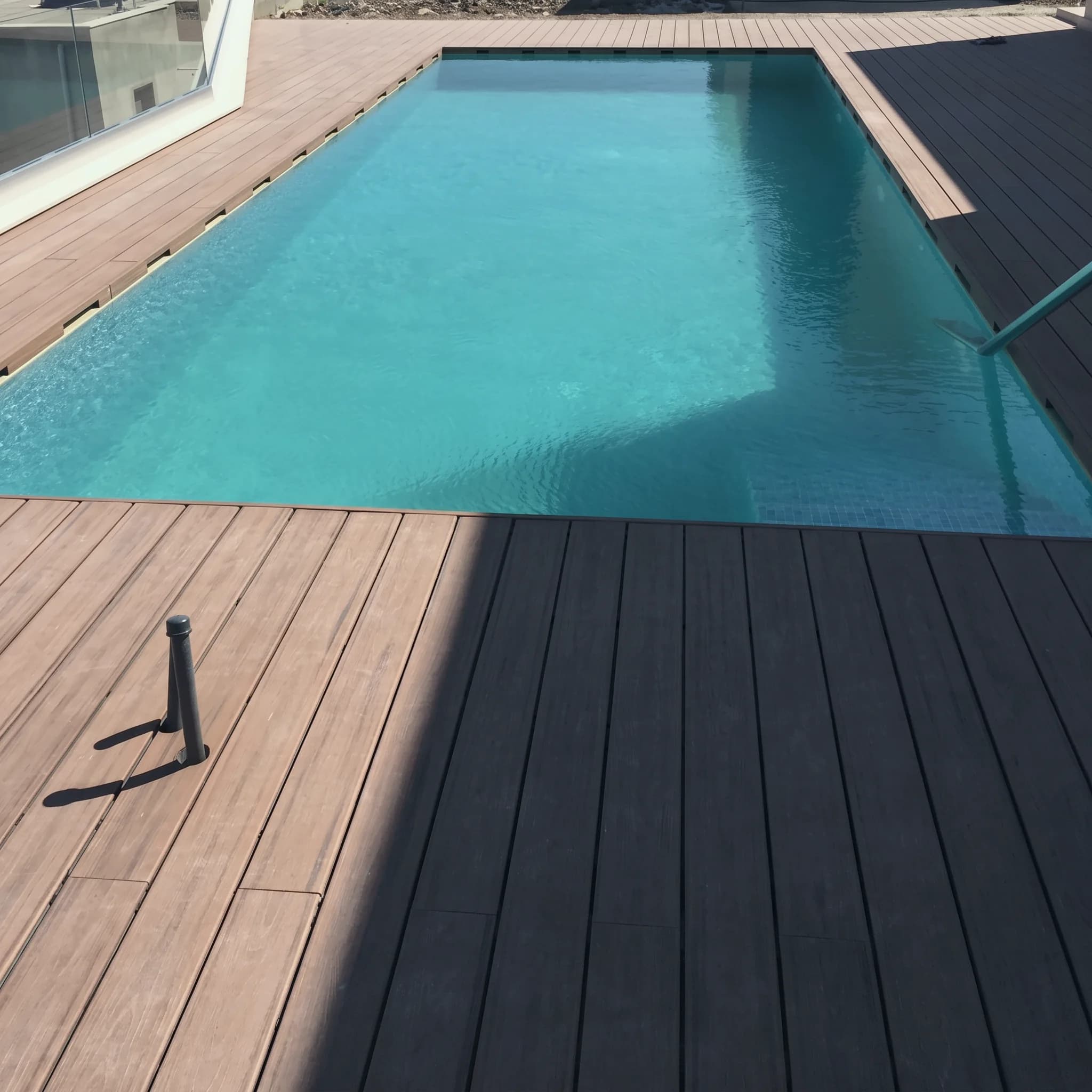 Yüzme Havuzu Çevresi — Bodrum, Muğla